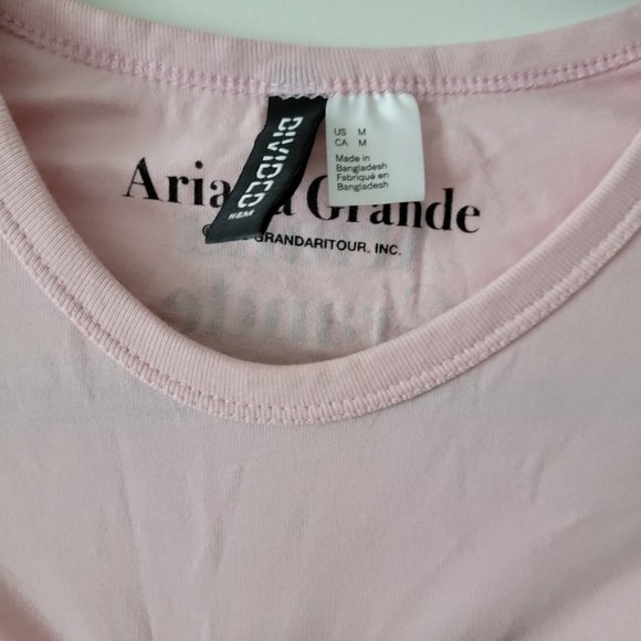 HM x Ariana Grande Break up with ur Gf baby tee size medium - Picture 3 of 3
